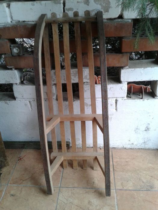 Продам санки в хорошем состоянии