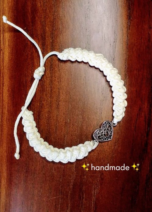 Bransoletka handmade szydełkowa z ażurowym sercem regulowana