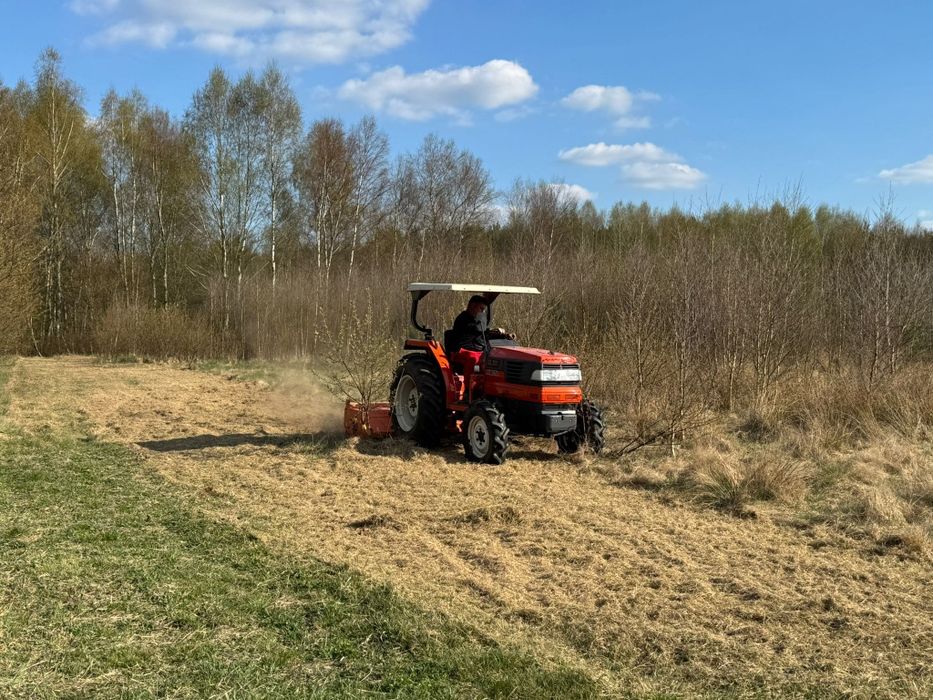Koszenie traw rozdrabnianie nieużytków