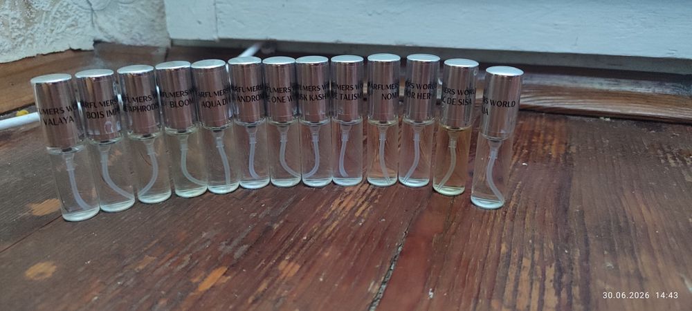 Продам парфуми зі спреєм 31шт.