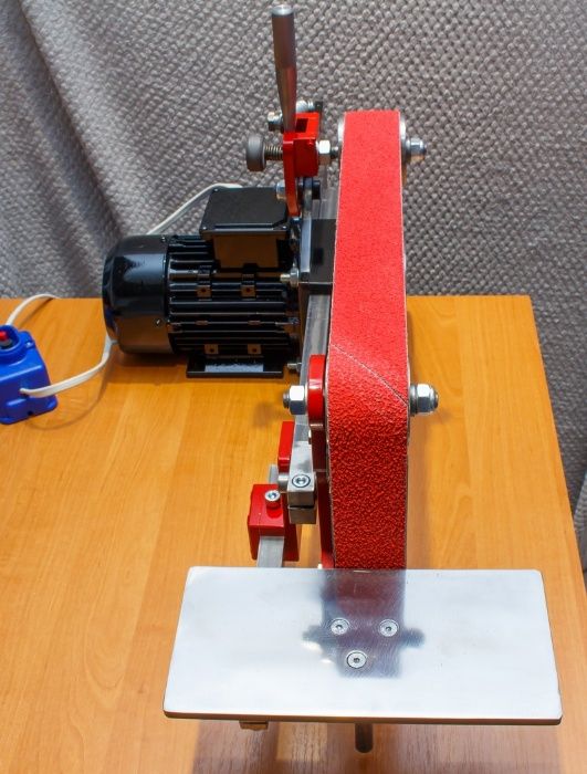 Гриндер 50×1200/1500 мм. Стрічково-шліфувальний станок.