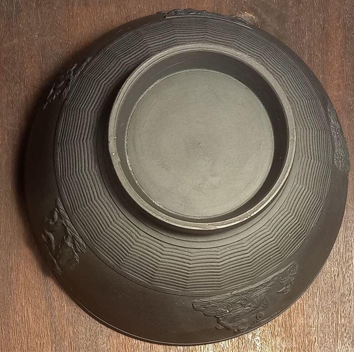 Raríssima taça Wedgwood de 1785 em basalto preto
