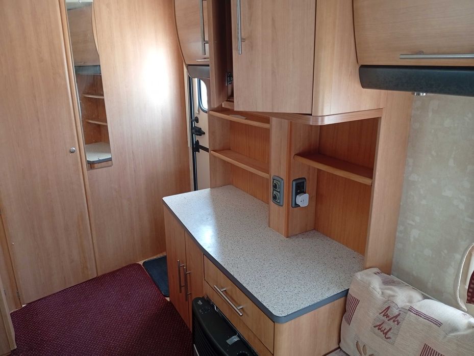 Vendo caravana - Casa Banho Completa, Motor Mover, Matriculada