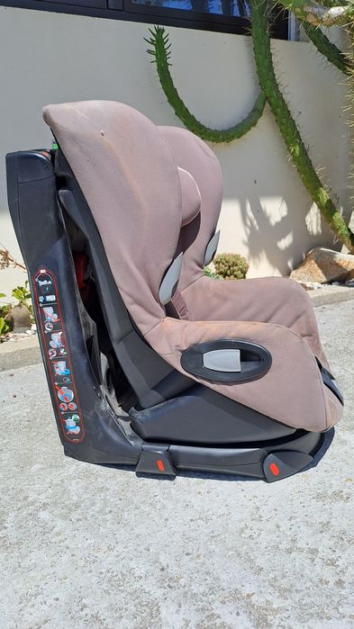 Cadeira auto AXISS bebéconfort com ISOFIX