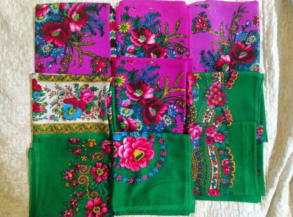 Хустки жіночі, нові. Лот