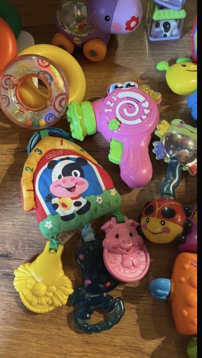 Zestaw zabawek Fisher Price i inne