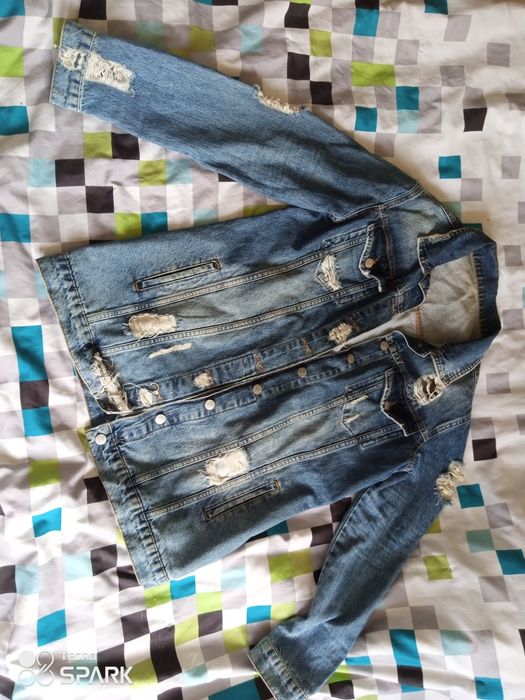 Джинсовая куртка