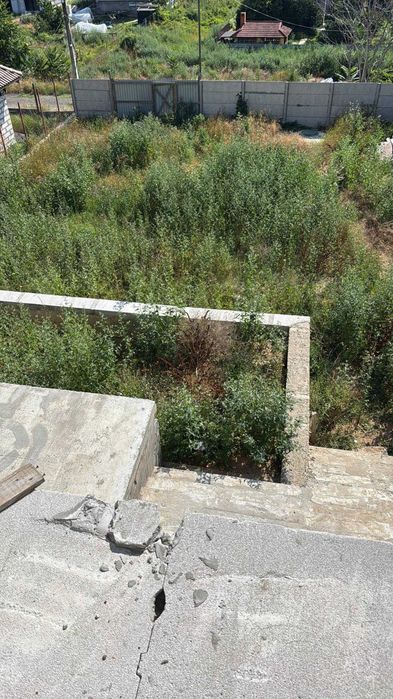 Продам дом на Червоном хуторе 2 этажный 7 соток