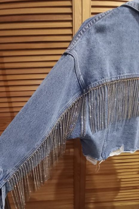 Жіноча джинсівка