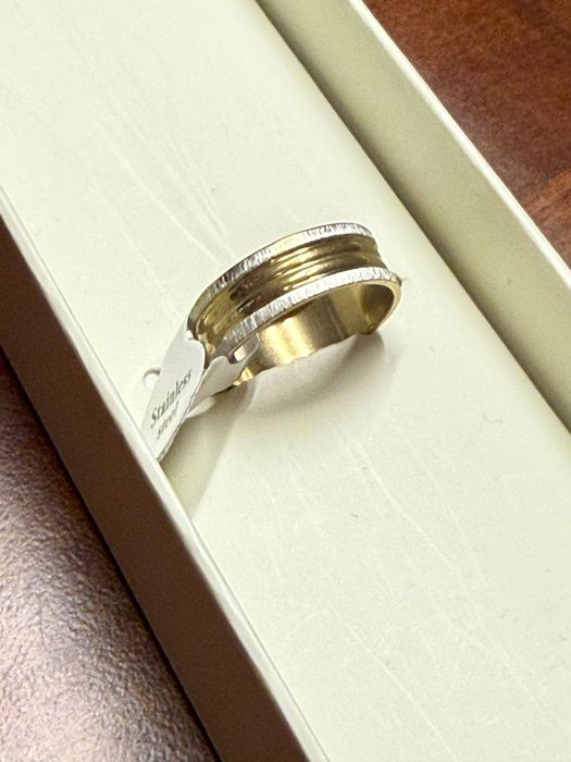 Elegancki Pierścionek