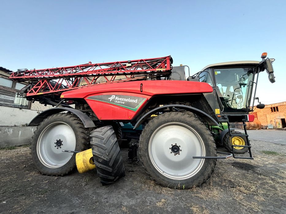 Самохідний обприскувач Krverneland iXdrive 5240