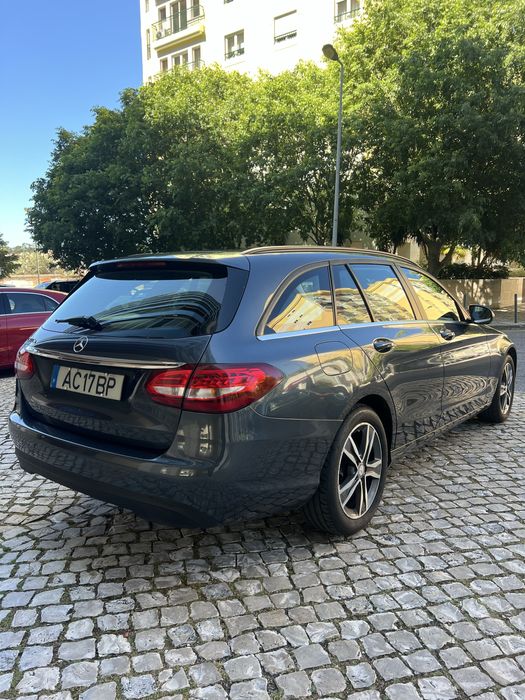 Mercedes-Benz C300 Bluetech Hybrid 231CV