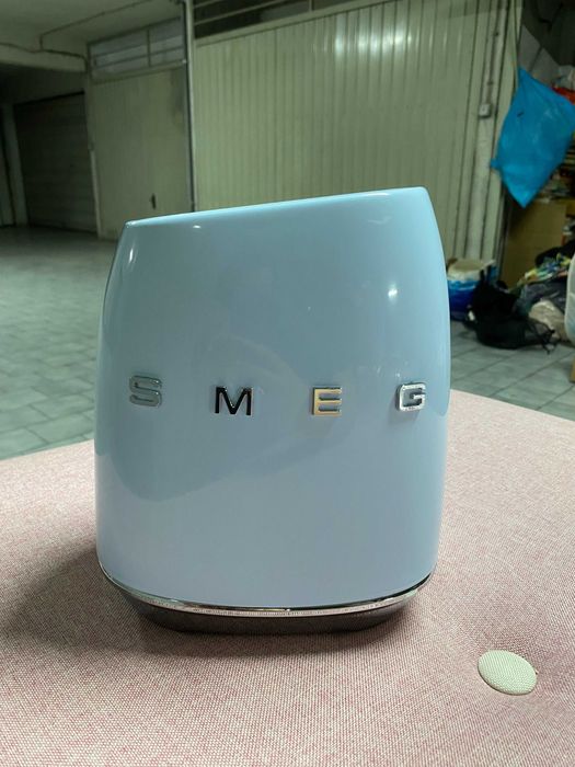 Bloco de Facas Smeg467589835134740481