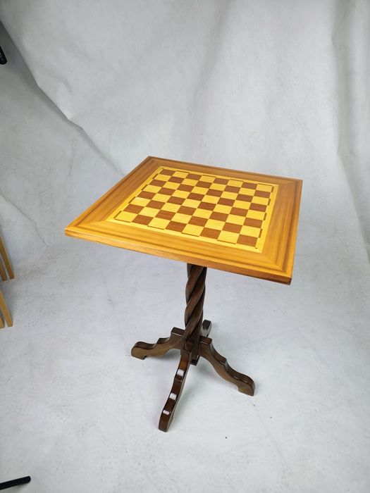 Stolik szachowy kawowy rękodzieło