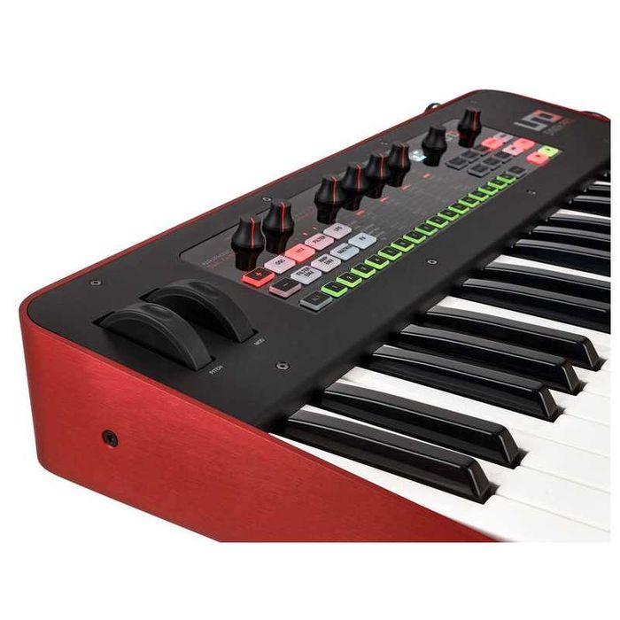 IK Multimedia UNO Synth Pro Syntezator