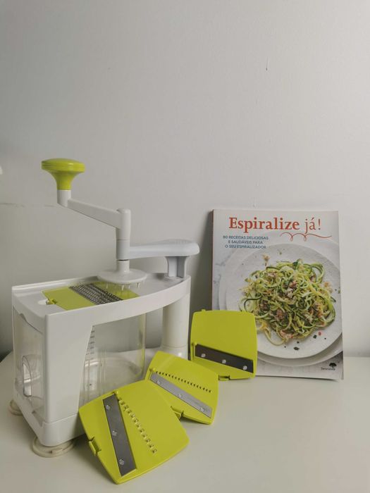 Espiralizador de legumes e fruta (oferta de livro)