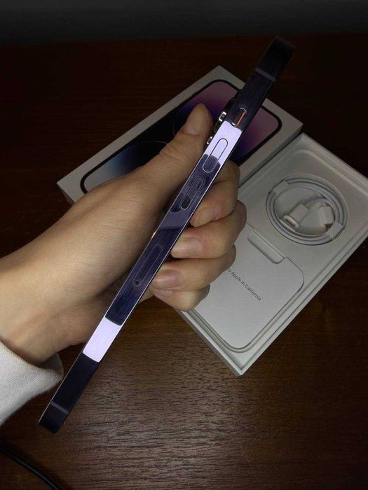 iPhone 14 Pro Max Roxo 256GB