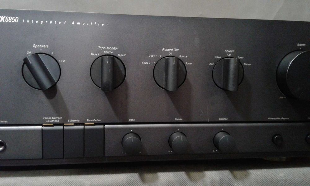 HARMAN KARDON HK 6850, poteżny wzmacniacz