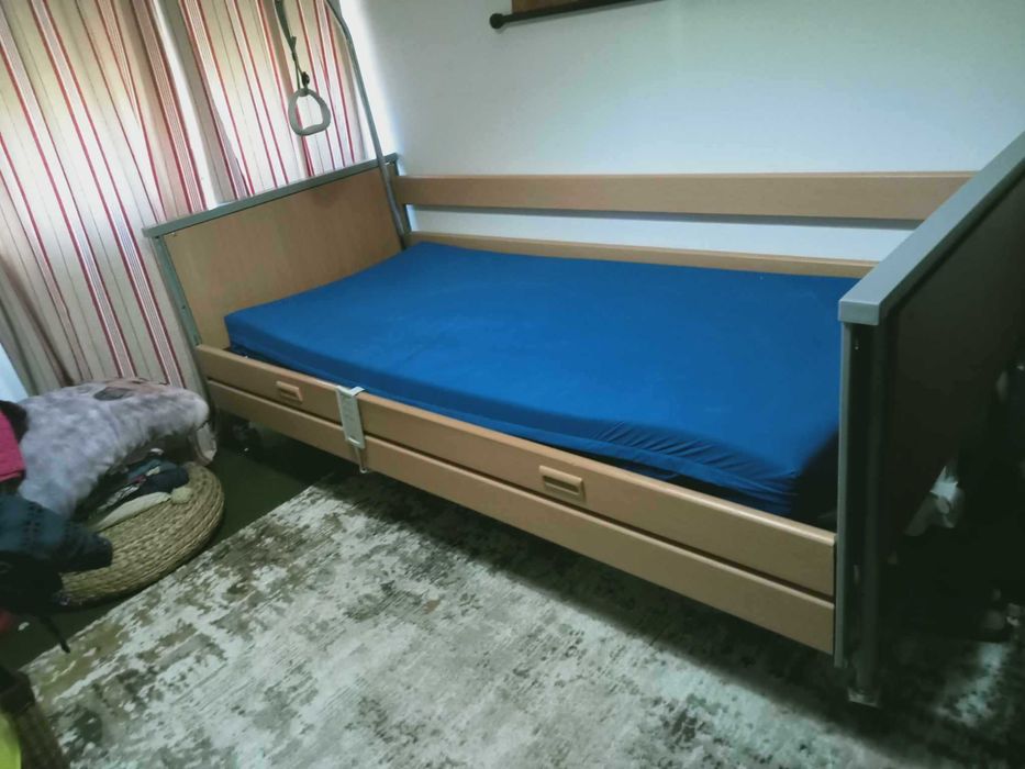 Cama Articulada com colchão Anti-escaras