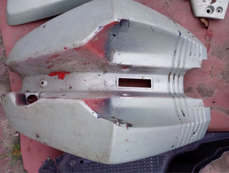 Обліцовка на мопєд ямаха