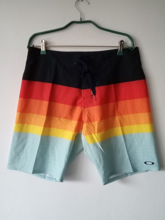 Oakley szorty kąpielowe rozmiar 32