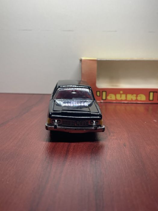 Чайка газ-14 1:43