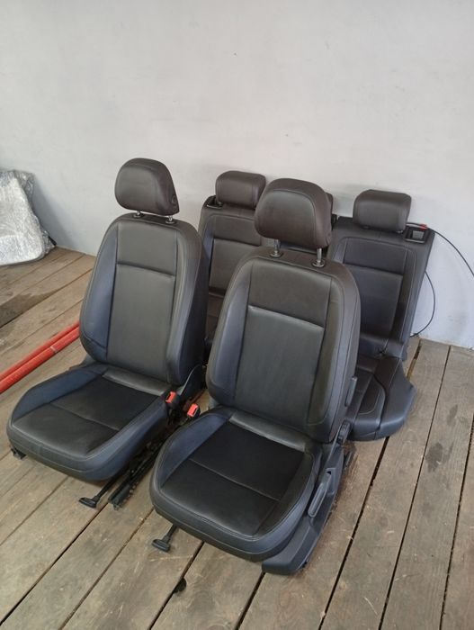 VW Passat B8 Салон сидіння шкіра