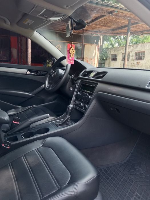 Гарний автомобіль, основна інформація за телефоном