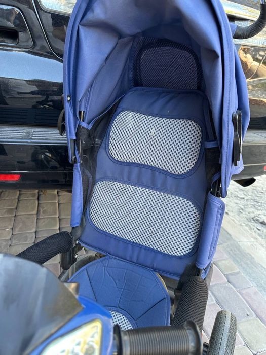 Детский велосипед трехколесный , с ручкой и крышей