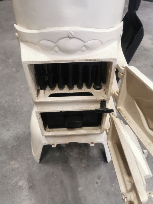 PIĘKNY STARY PIEC wolnostojący koza szamot kominek Boekhoff