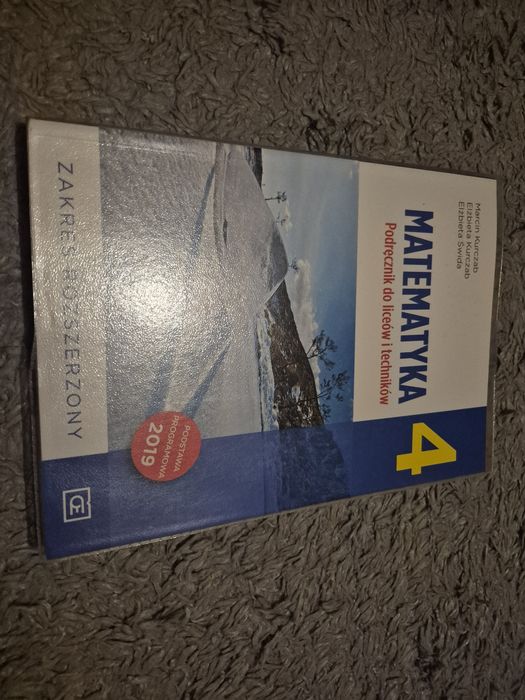 Matematyka podręcznik zakres rozszerzeny  klasa 4