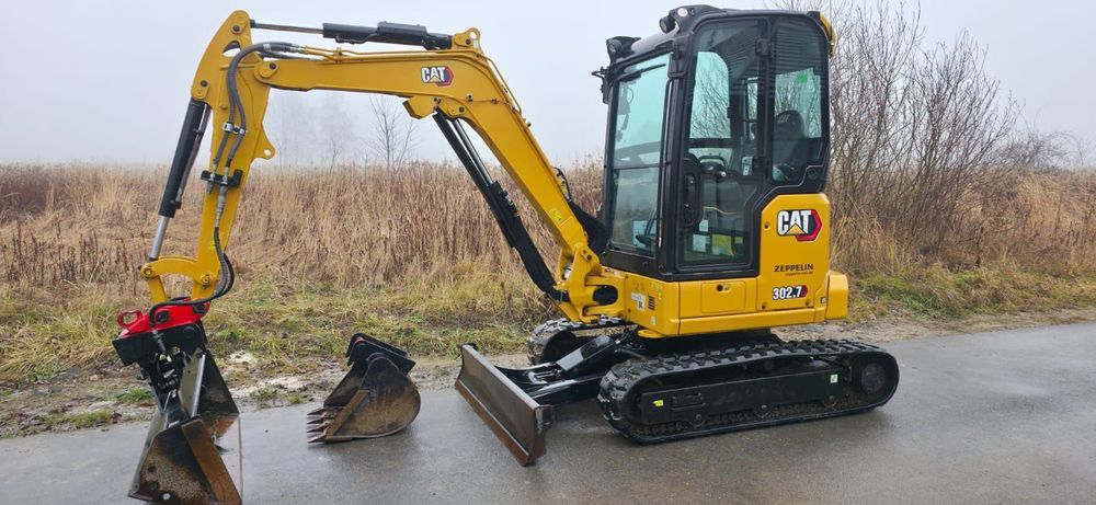 Caterpillar 302,7 CR    / 302. 303, 301.8 , 304 , 305  Minikoparka CAT 302,7 CR rok prod. 2023 , przebieg 620 godzin
