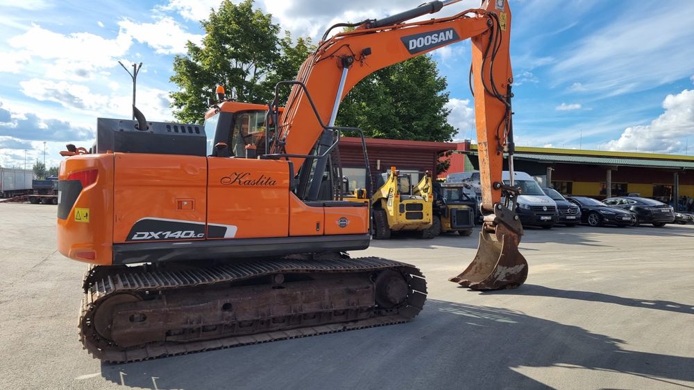 Экскаватор Doosan DX 140 LC 2020