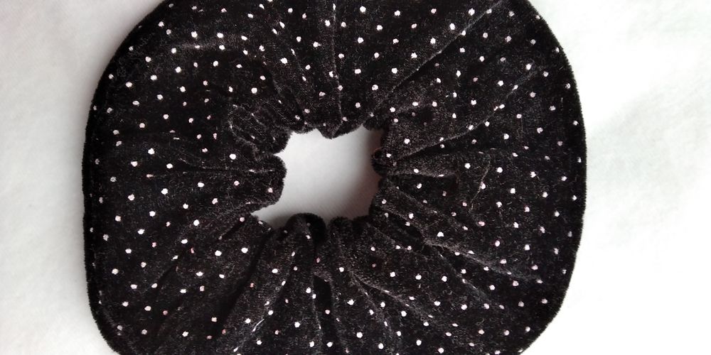 Gumka do włosów, frotka, scrunchie, groszki, kropki, czarno biała