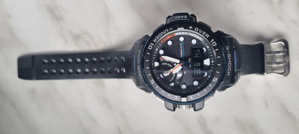Casio GWN-Q1000 A