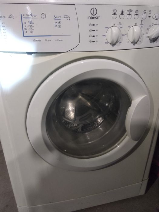 Пральна машинка індезіт віл105 по запчастинах