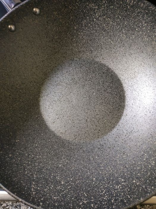 Wok Celar 28cm - Novo