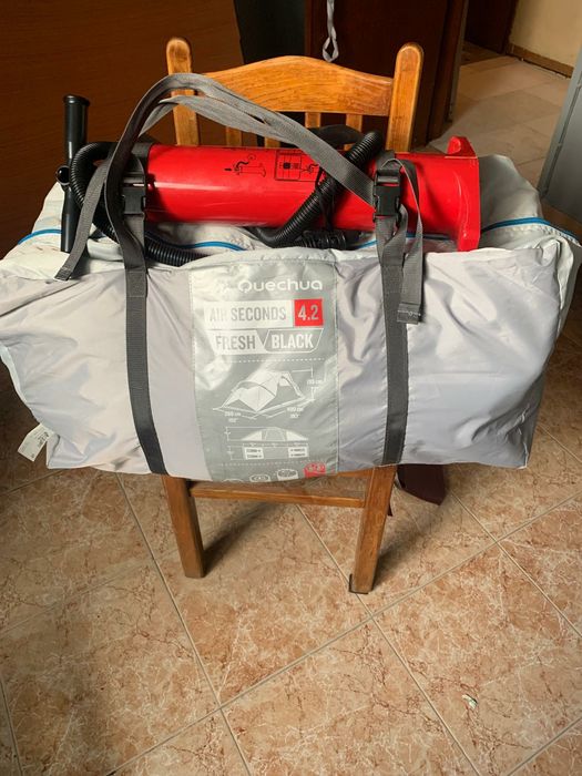 Vendo tenda XL, dois quartos uma sala.