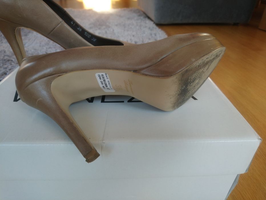 Szpilki Venezia r. 38