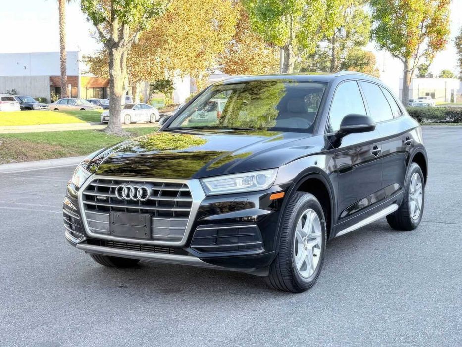 Audi Q5      2018