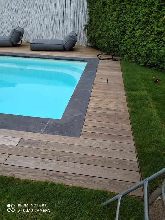 Obróbka w płytkach baseny