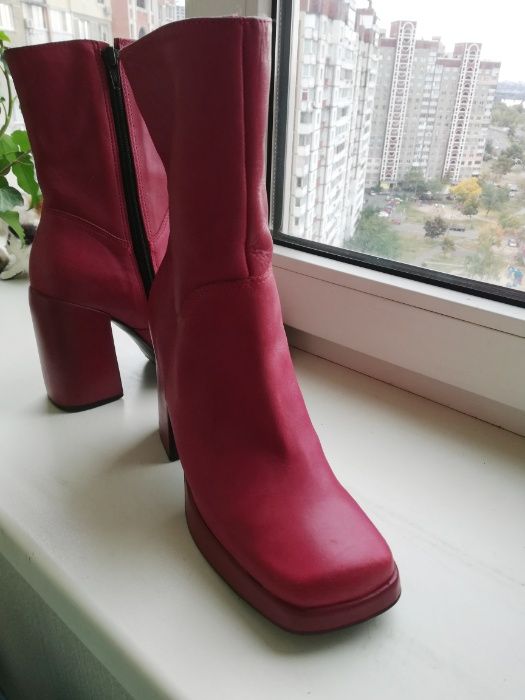 Сапожки Steve Madden