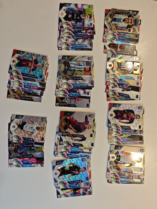 Karty Panini Adrenalyn XL 2026, 101 szt