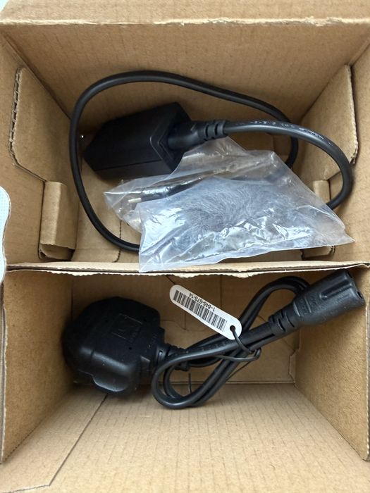 Sony ZV-E10, клетка SmallRig, dummy-battery, вентилятор