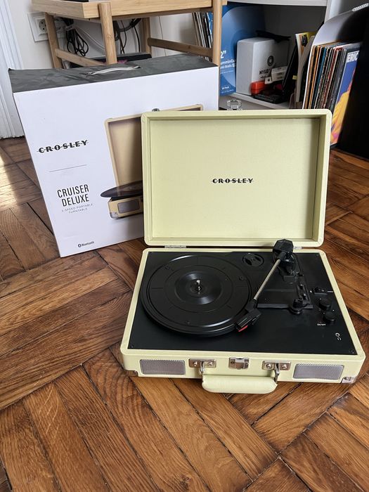 Програвач вінілу Crosley