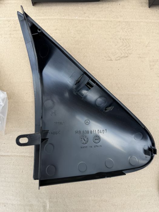 Уголок дзеркала новий на Mercedes-Benz VITO W638