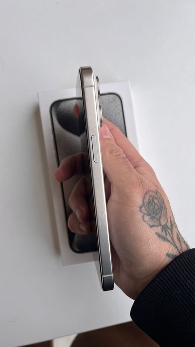 iPhone 15 pro max 256gb