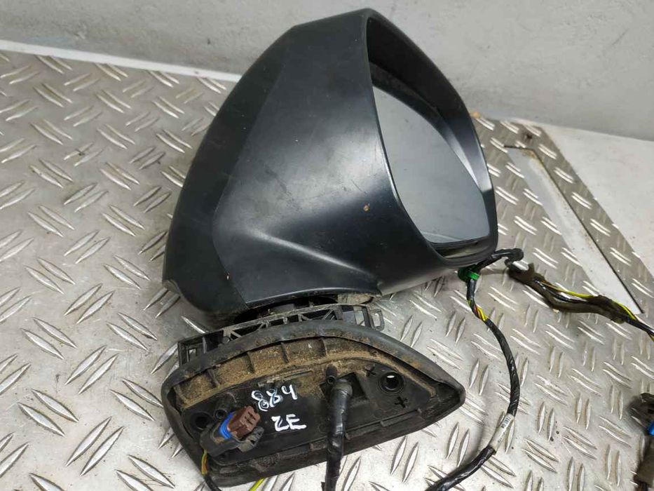 Peugeot/Citroen C4 Picasso 06-13 Дзеркало R в зборі 6pin ZE0884 8153H3