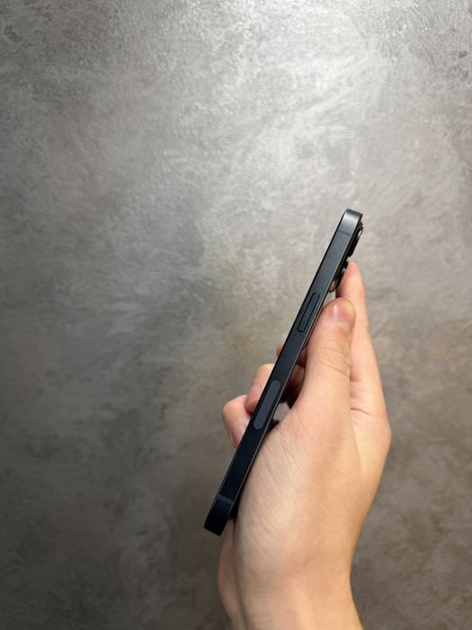 Б/у IPhone 13 128 Midnight гарний стан