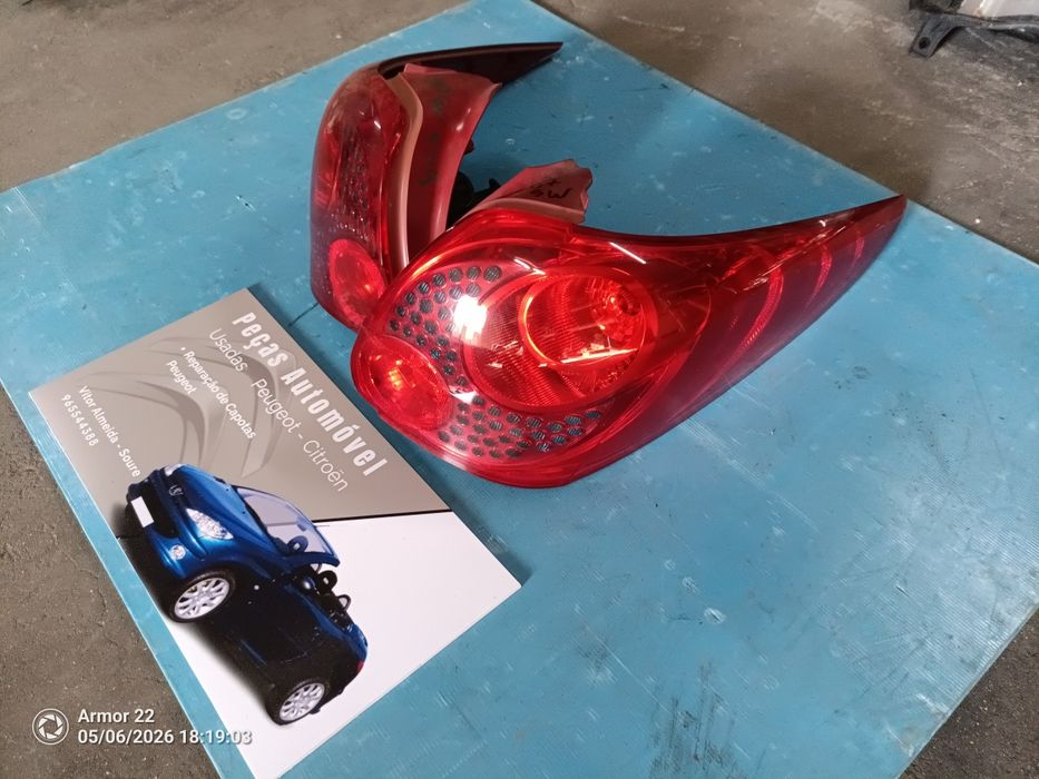 Farolim Peugeot 207 sw
